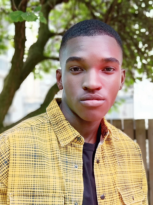 OPPO F9 Pro Studio-Quality Photos